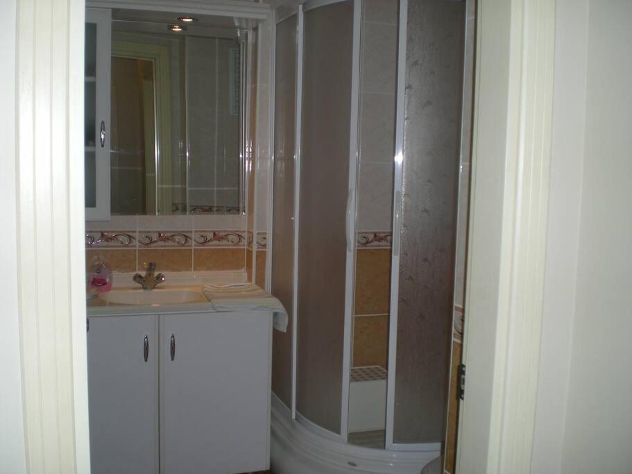 Konakli Apartments อิซมีร์ ภายนอก รูปภาพ