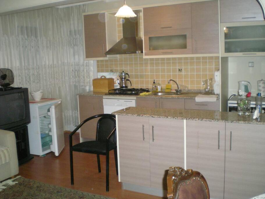 Konakli Apartments อิซมีร์ ภายนอก รูปภาพ
